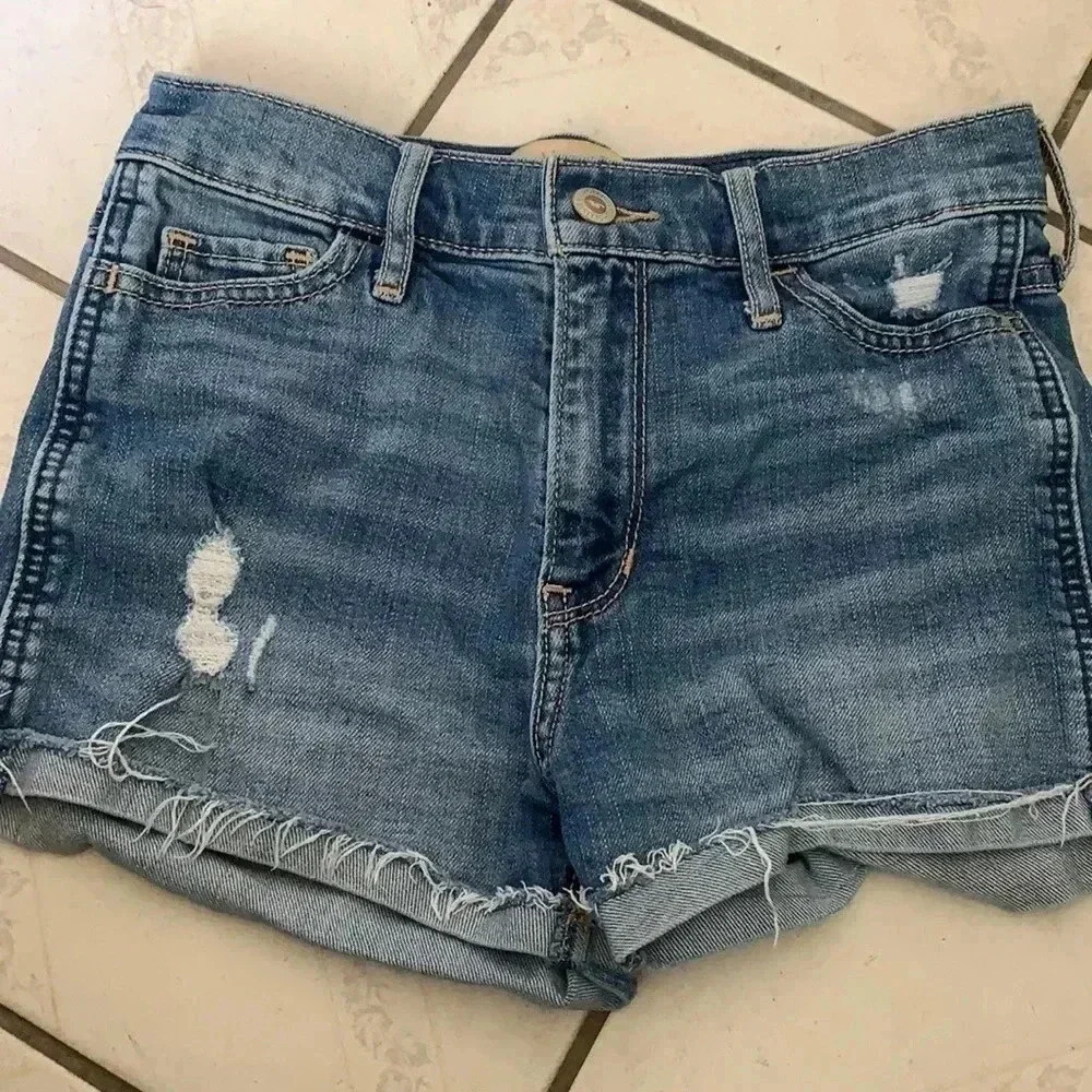 Hollister